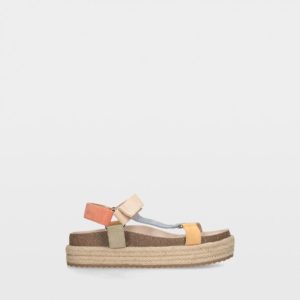 Sandalia de tiras y velcro, Emmshu Kyra